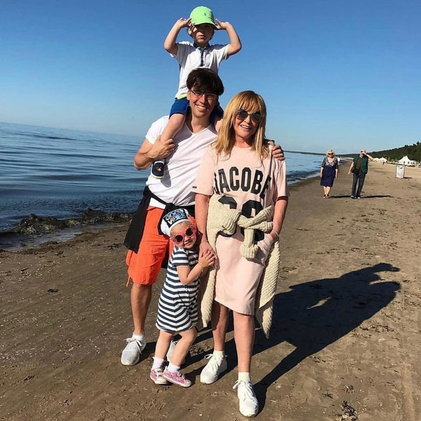 Звездное семейство обосновалось в Израиле Звездное семейство обосновалось в Израиле