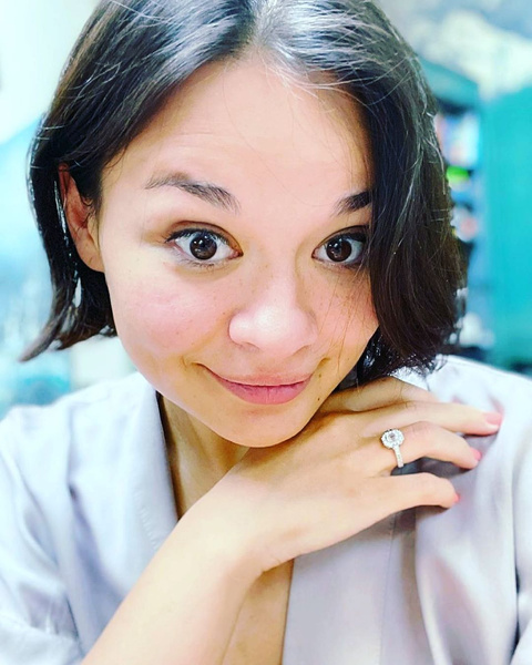 Ксения Шойгу показала кольцо Ксения Шойгу показала кольцо