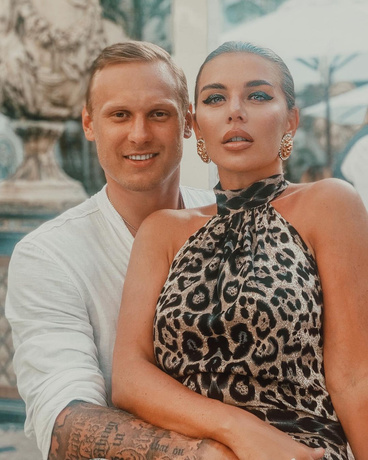 Анна Седокова описала свой идеальный день: «Дикий секс с мужем» | StarHit.ru
