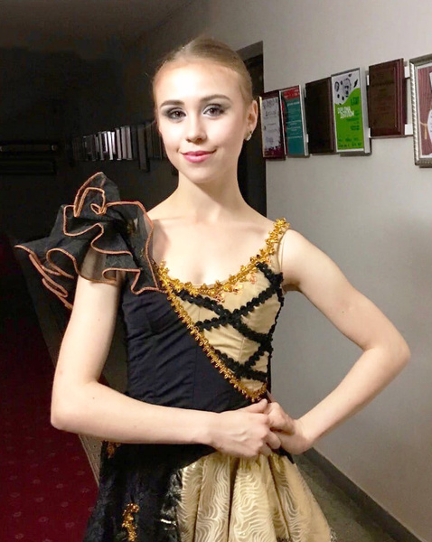 «Можно поживу, я так рано не хочу»: 20-летняя балерина Алеся Лазарева написала пророческое стихотворение