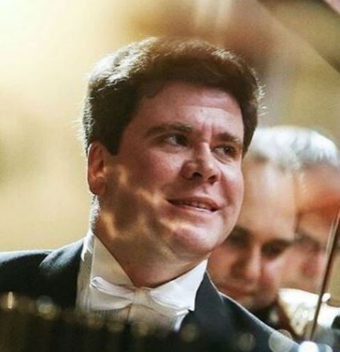 Мацуев впервые стал отцом в 40 лет Мацуев впервые стал отцом в 40 лет