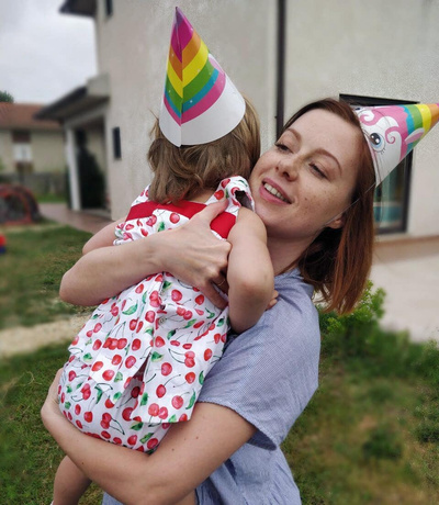 В 2017 году Савичева родила дочь Аню