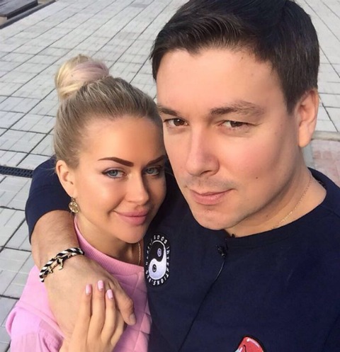 Марина Африкантова и Андрей Чуев отложили свадьбу