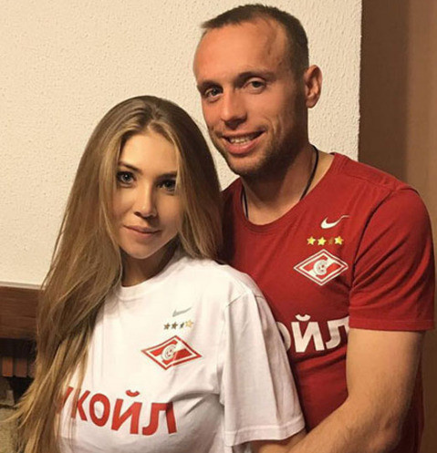 Дарья и Денис Глушаковы Дарья и Денис Глушаковы