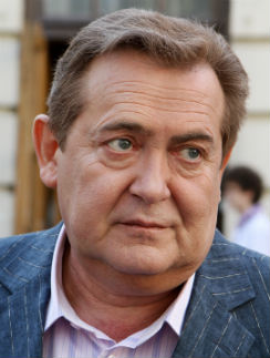 Юрий Стоянов Юрий Стоянов
