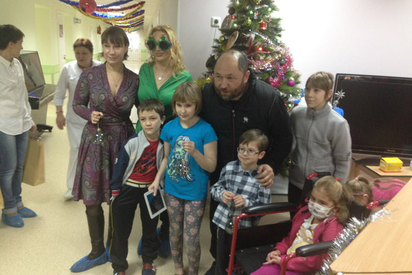 Третьей серией «Елок» дети отделения клинической иммунологии российской детской больницы остались довольны