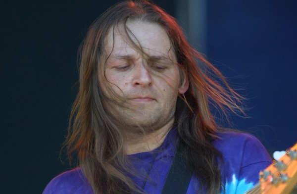 Алексей Осташев стал участником группы Гарика Сукачева в 1996 году