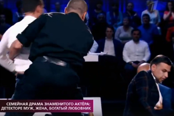 Драка Марка и Вячеслава Драка Марка и Вячеслава