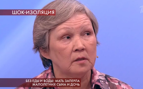 Бабушка тоже отказывается от малолетних внуков