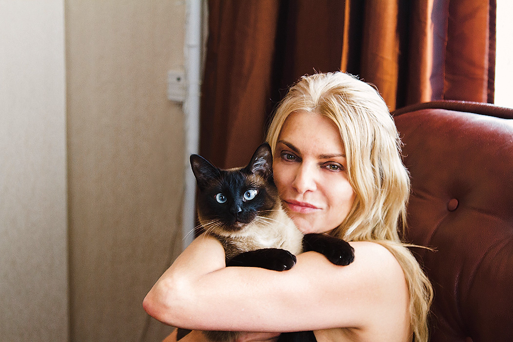 Экстрасенс Татьяна Ларина поселилась в квартире артиста