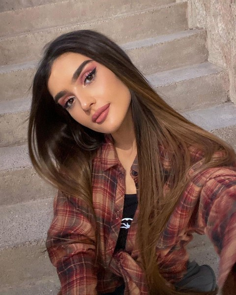 Дина Саева Дина Саева
