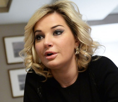 Мария Максакова худеет по контракту: певица сбросила уже 10 килограммов