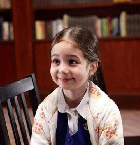 Луиза-Габриэла в сериале «Закрытая школа»