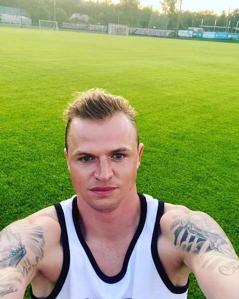 Дмитрий Тарасов Дмитрий Тарасов