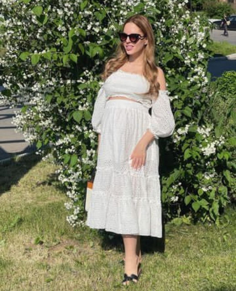 Блогер впервые станет матерью в 35 лет