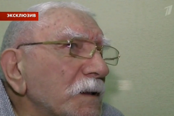 Сейчас знаменитый актер и режиссер находится в больнице Сейчас знаменитый актер и режиссер находится в больнице