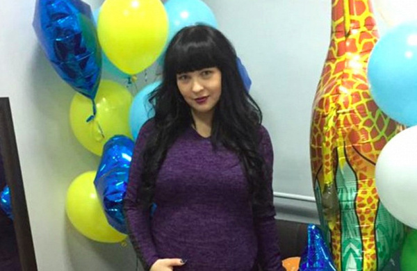 У Александры четверо ее родных детей, но лишь двое живут с ней У Александры четверо ее родных детей, но лишь двое живут с ней