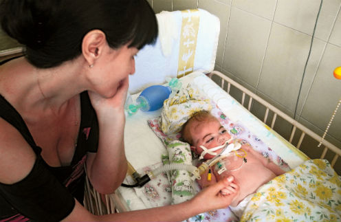 Снимки Жени в больнице Славянска после обстрела не оставили никого равнодушным