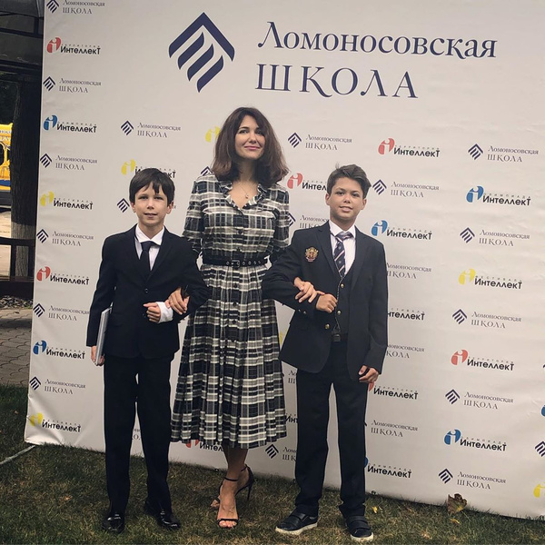 Екатерина Климова с сыновьями Корнеем и Матвеем Екатерина Климова с сыновьями Корнеем и Матвеем