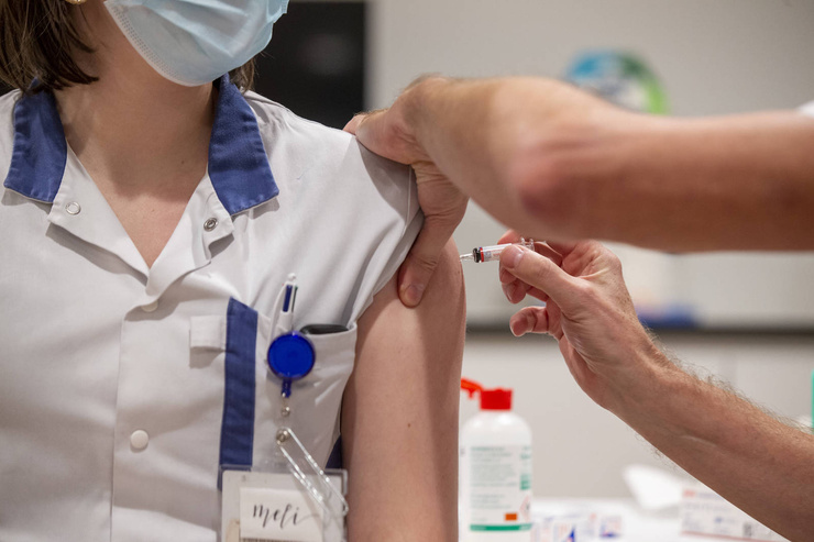 В России зарегистрировано три вакцины