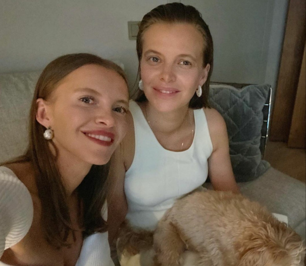 Ирина всеми силами поддерживает сестру Ирина всеми силами поддерживает сестру