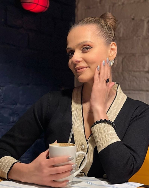 Ксения Новикова Ксения Новикова