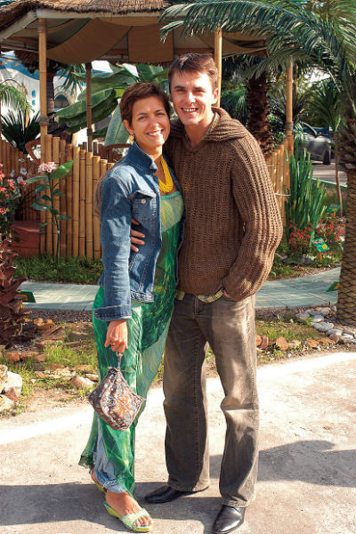 Роман Климовой и Петренко начался на площадке сериала «Лучший город Земли» в 2003 году