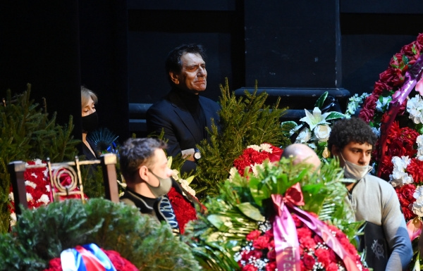 Евгений Князев Евгений Князев